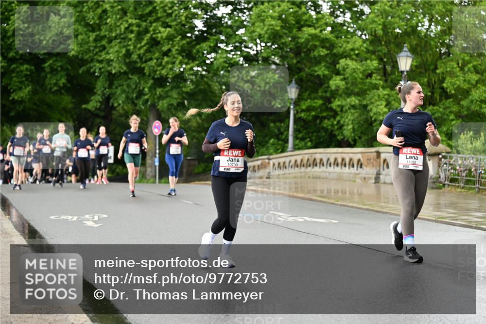 14.06.2026 - REWE Women's Run Dr. Thomas Lammeyer http://msf.ph/oto/9772753 14.06.2026 09:51:16 Laufen 10739, 7, 2, 11022 meine-sportfotos.de