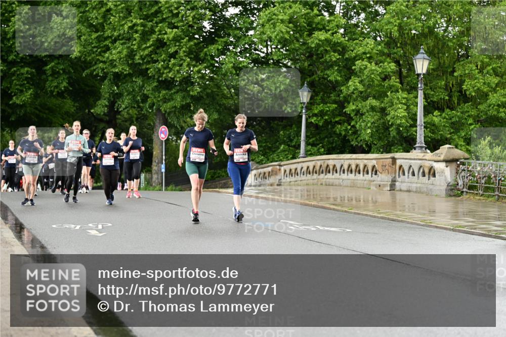 14.06.2026 - REWE Women's Run Dr. Thomas Lammeyer http://msf.ph/oto/9772771 14.06.2026 09:51:19 Laufen 1 meine-sportfotos.de