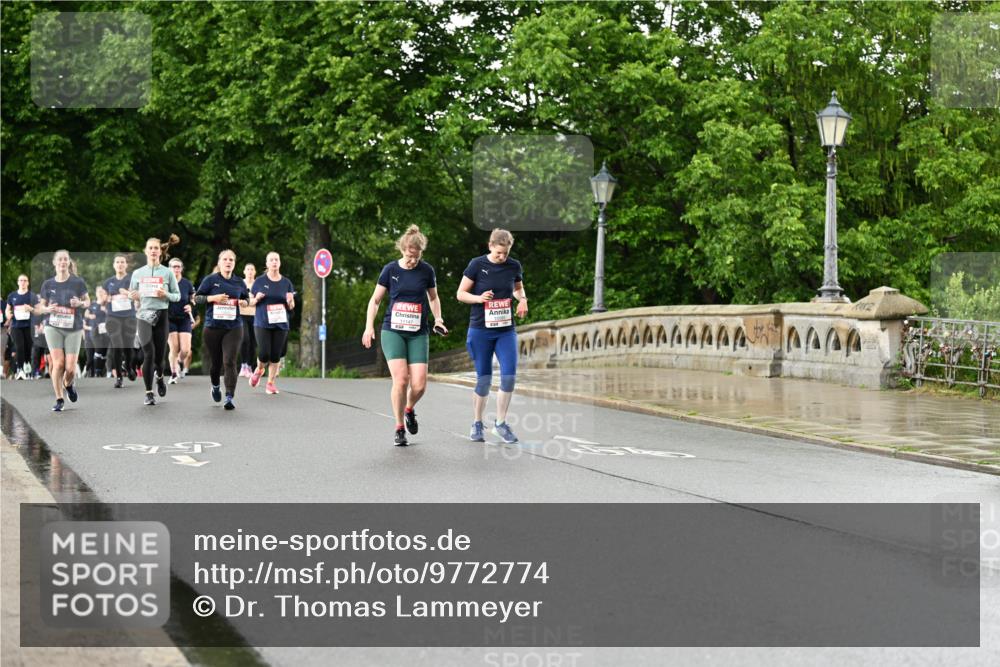 14.06.2026 - REWE Women's Run Dr. Thomas Lammeyer http://msf.ph/oto/9772774 14.06.2026 09:51:19 Laufen 11147, 10585 meine-sportfotos.de