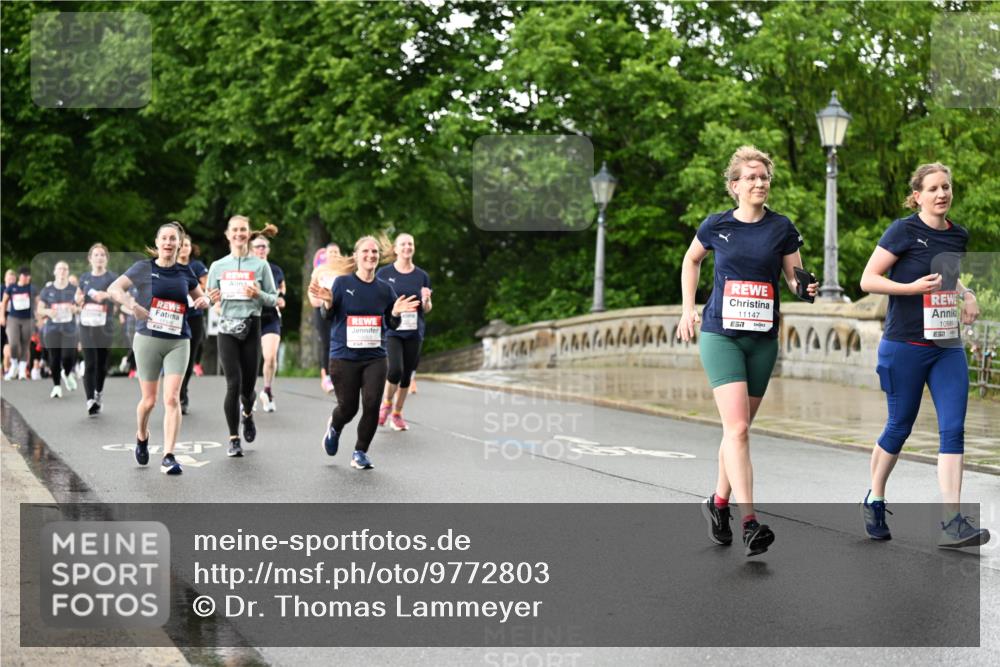 14.06.2026 - REWE Women's Run Dr. Thomas Lammeyer http://msf.ph/oto/9772803 14.06.2026 09:51:22 Laufen 11147, 57, 10585, 51 meine-sportfotos.de