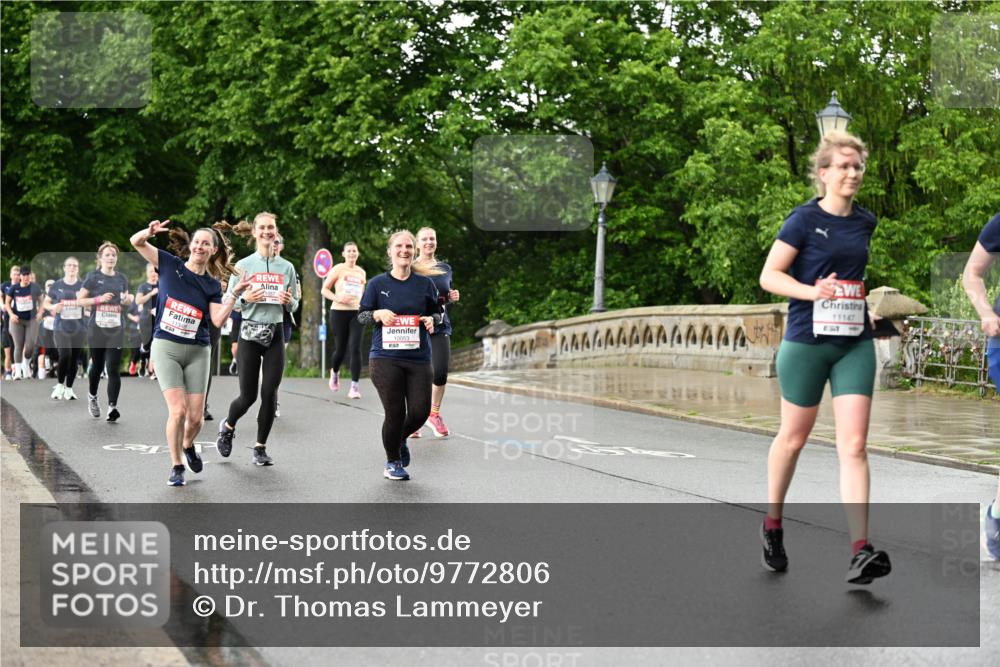 14.06.2026 - REWE Women's Run Dr. Thomas Lammeyer http://msf.ph/oto/9772806 14.06.2026 09:51:22 Laufen 10053, 11147 meine-sportfotos.de