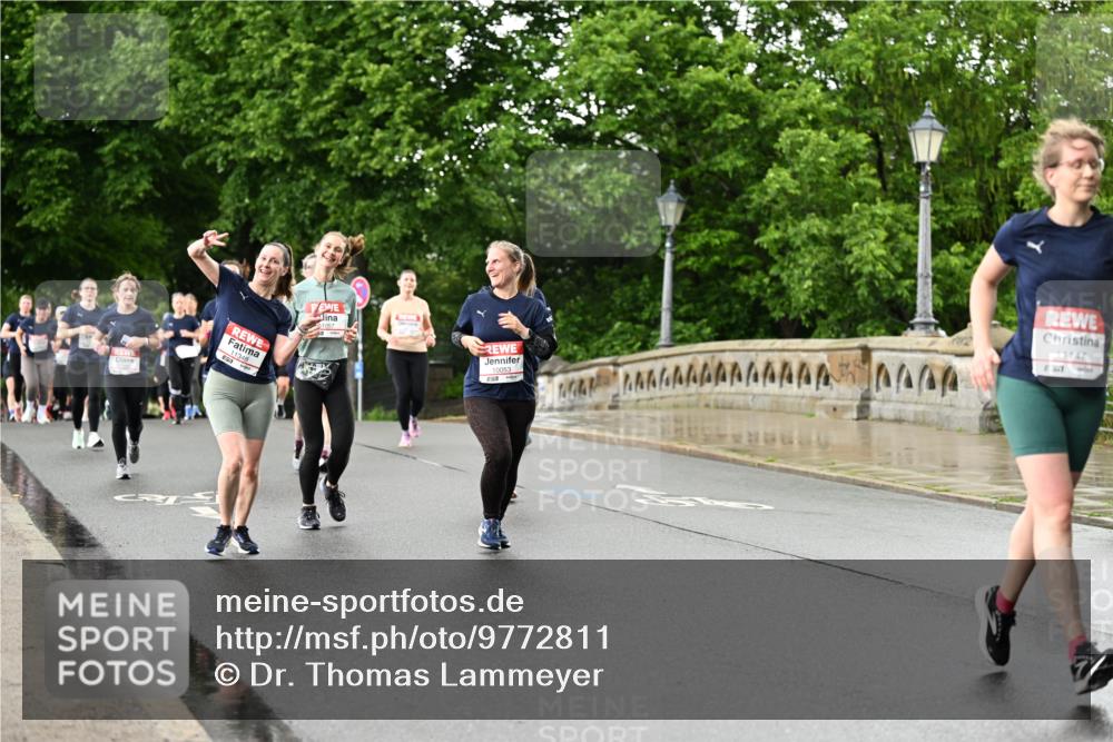 14.06.2026 - REWE Women's Run Dr. Thomas Lammeyer http://msf.ph/oto/9772811 14.06.2026 09:51:23 Laufen 1057, 51, 11147 meine-sportfotos.de
