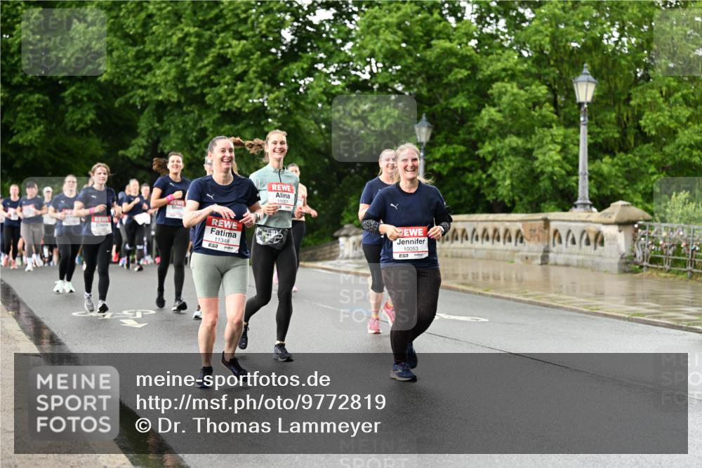 14.06.2026 - REWE Women's Run Dr. Thomas Lammeyer http://msf.ph/oto/9772819 14.06.2026 09:51:24 Laufen 11348, 11057, 10053, 57 meine-sportfotos.de
