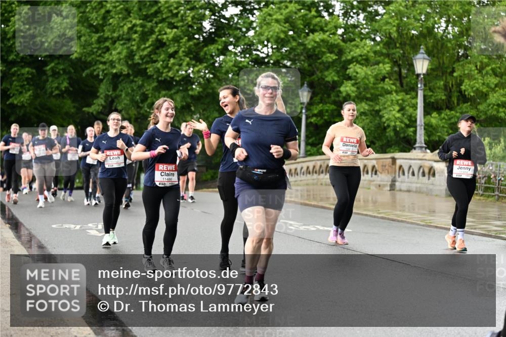14.06.2026 - REWE Women's Run Dr. Thomas Lammeyer http://msf.ph/oto/9772843 14.06.2026 09:51:26 Laufen 10702, 11486 meine-sportfotos.de