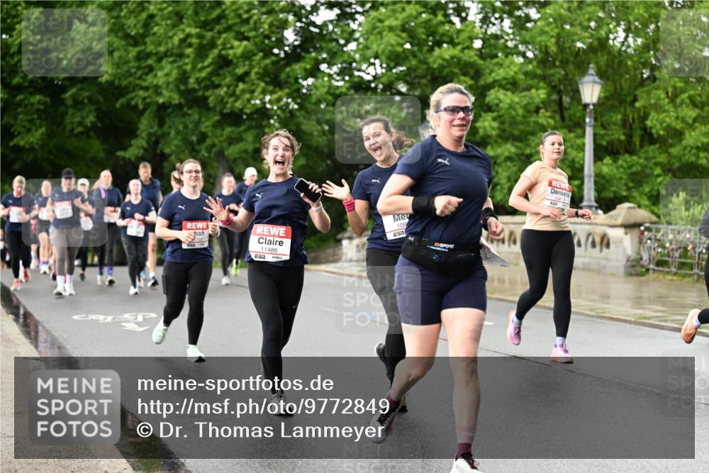 14.06.2026 - REWE Women's Run Dr. Thomas Lammeyer http://msf.ph/oto/9772849 14.06.2026 09:51:27 Laufen 11486, 109 meine-sportfotos.de