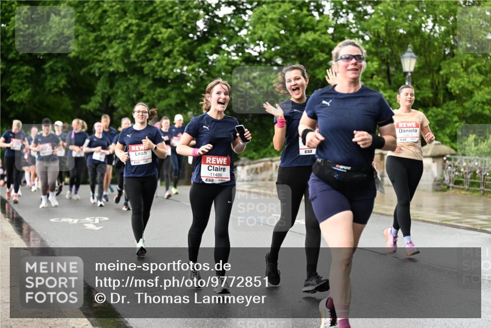 14.06.2026 - REWE Women's Run Dr. Thomas Lammeyer http://msf.ph/oto/9772851 14.06.2026 09:51:27 Laufen 11486, 7, 7, 10417 meine-sportfotos.de
