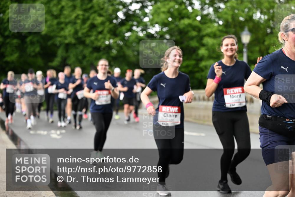 14.06.2026 - REWE Women's Run Dr. Thomas Lammeyer http://msf.ph/oto/9772858 14.06.2026 09:51:28 Laufen 11486, 10905 meine-sportfotos.de