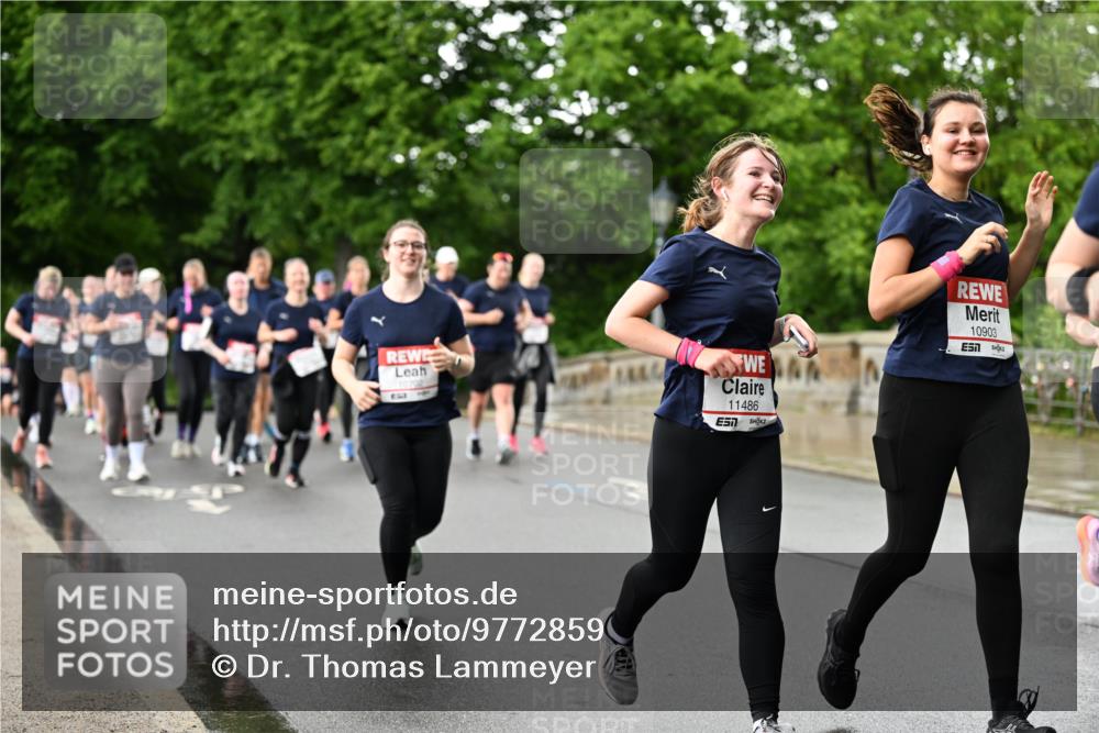 14.06.2026 - REWE Women's Run Dr. Thomas Lammeyer http://msf.ph/oto/9772859 14.06.2026 09:51:28 Laufen 11486, 10903 meine-sportfotos.de
