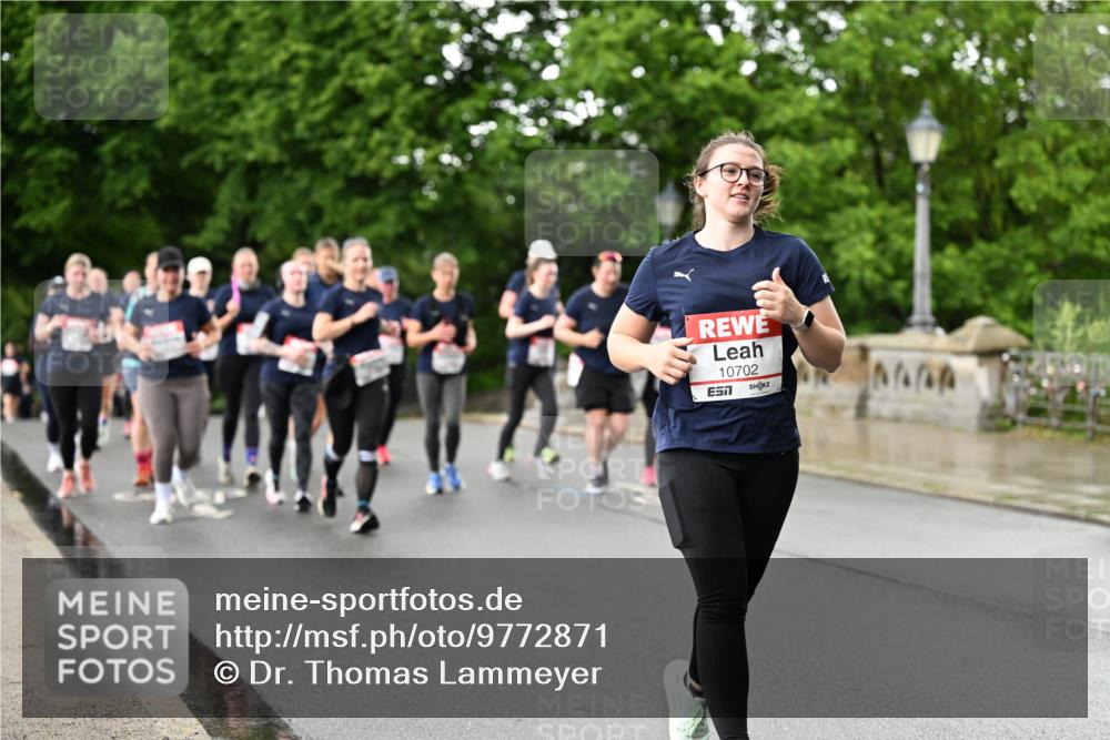 14.06.2026 - REWE Women's Run Dr. Thomas Lammeyer http://msf.ph/oto/9772871 14.06.2026 09:51:29 Laufen 10702, 7234 meine-sportfotos.de
