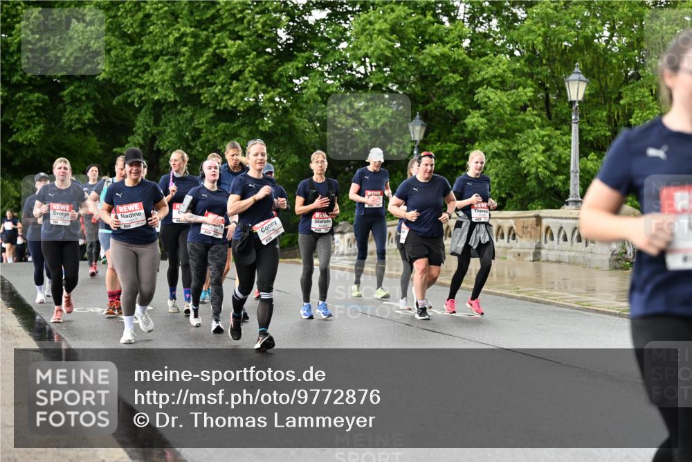 14.06.2026 - REWE Women's Run Dr. Thomas Lammeyer http://msf.ph/oto/9772876 14.06.2026 09:51:30 Laufen 11017, 10140, 10425, 11197 meine-sportfotos.de