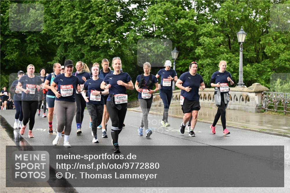 14.06.2026 - REWE Women's Run Dr. Thomas Lammeyer http://msf.ph/oto/9772880 14.06.2026 09:51:30 Laufen 11017, 511, 10140 meine-sportfotos.de