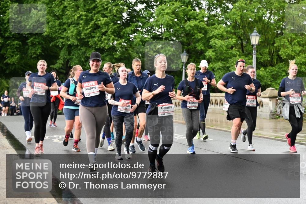14.06.2026 - REWE Women's Run Dr. Thomas Lammeyer http://msf.ph/oto/9772887 14.06.2026 09:51:31 Laufen 0703, 11017, 10406, 10140, 57, 10425, 10259, 11197 meine-sportfotos.de