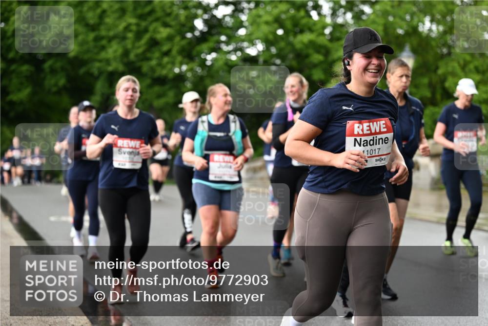 14.06.2026 - REWE Women's Run Dr. Thomas Lammeyer http://msf.ph/oto/9772903 14.06.2026 09:51:33 Laufen 11017 meine-sportfotos.de