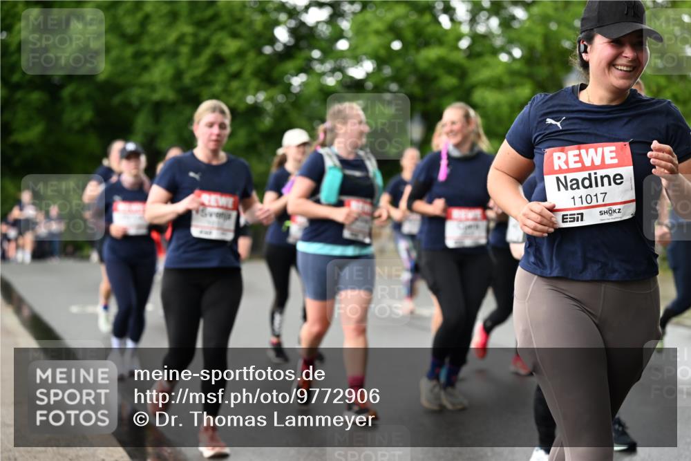 14.06.2026 - REWE Women's Run Dr. Thomas Lammeyer http://msf.ph/oto/9772906 14.06.2026 09:51:33 Laufen 11017, 7 meine-sportfotos.de