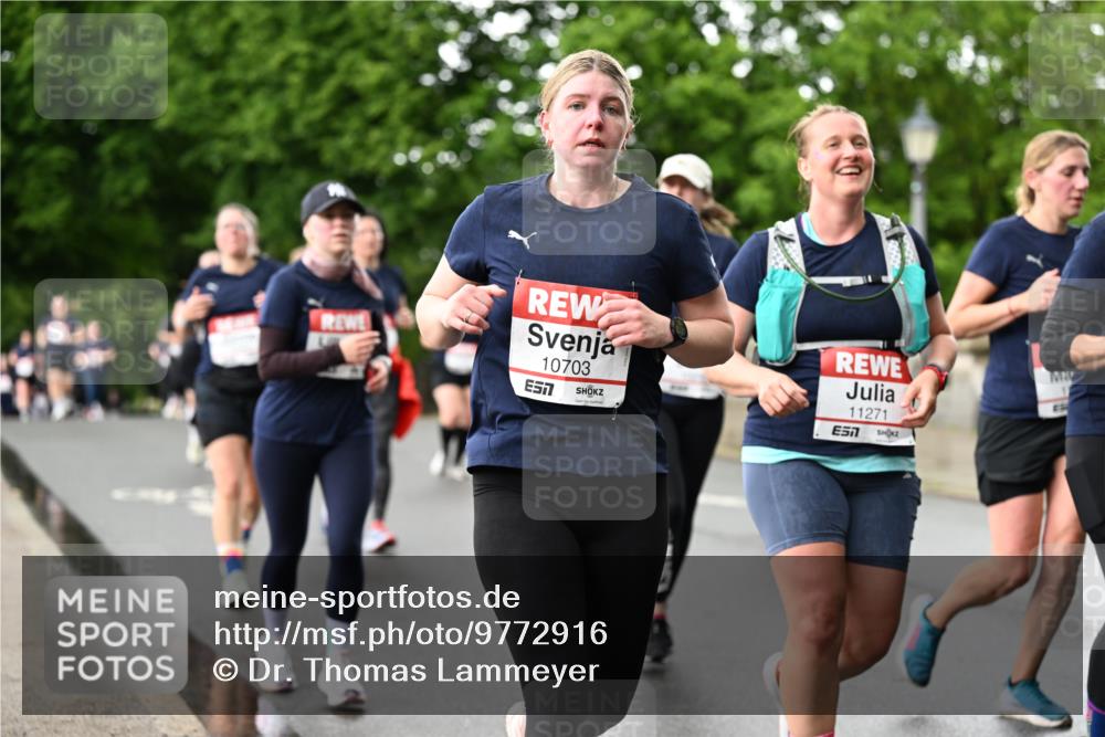 14.06.2026 - REWE Women's Run Dr. Thomas Lammeyer http://msf.ph/oto/9772916 14.06.2026 09:51:35 Laufen 10703, 7, 11271, 7 meine-sportfotos.de