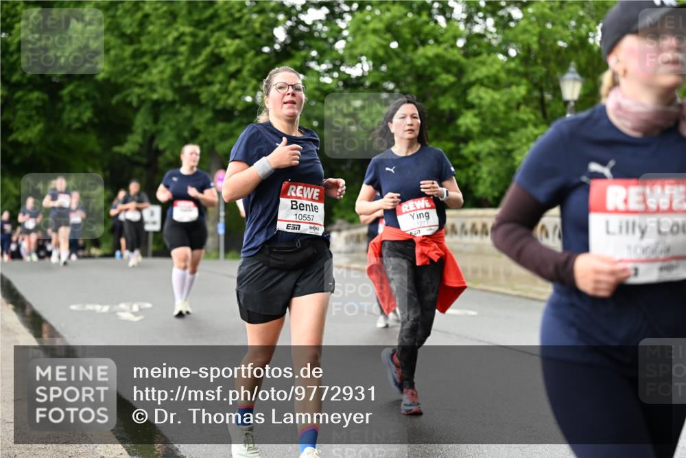 14.06.2026 - REWE Women's Run Dr. Thomas Lammeyer http://msf.ph/oto/9772931 14.06.2026 09:51:36 Laufen 10557, 57, 1277, 1006, 7 meine-sportfotos.de