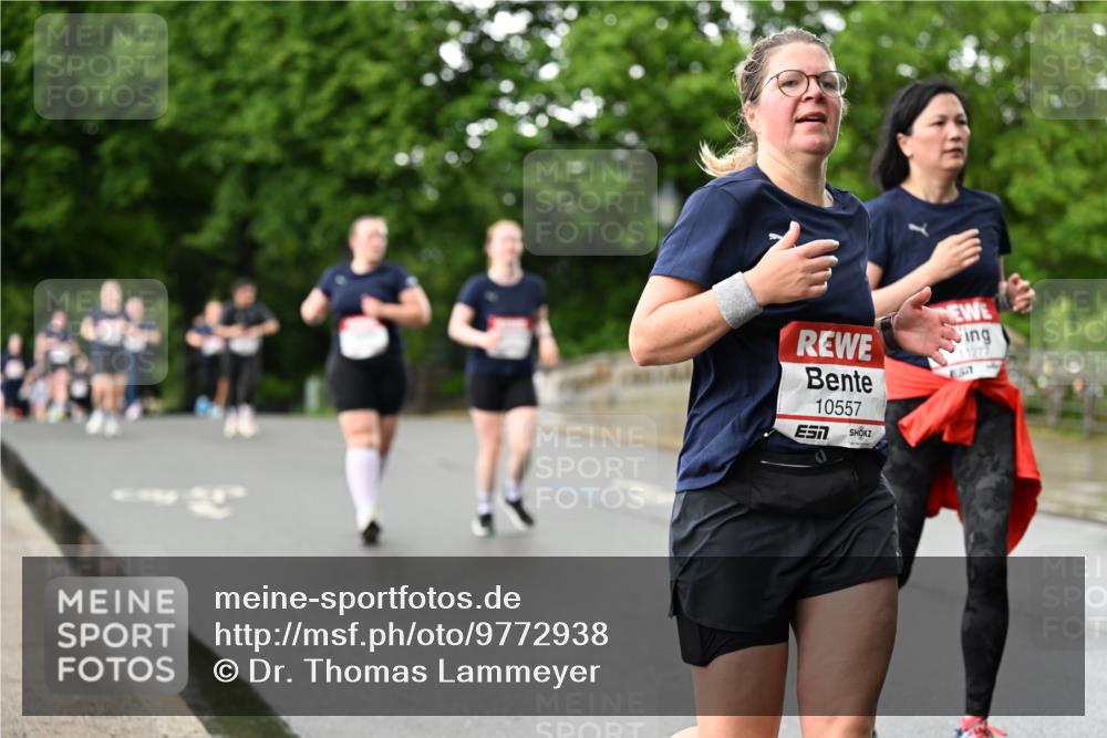 14.06.2026 - REWE Women's Run Dr. Thomas Lammeyer http://msf.ph/oto/9772938 14.06.2026 09:51:37 Laufen 10557, 11277 meine-sportfotos.de