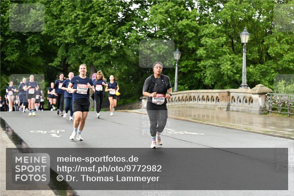 14.06.2026 - REWE Women's Run Dr. Thomas Lammeyer http://msf.ph/oto/9772982 14.06.2026 09:51:42 Laufen 10469, 10889 meine-sportfotos.de
