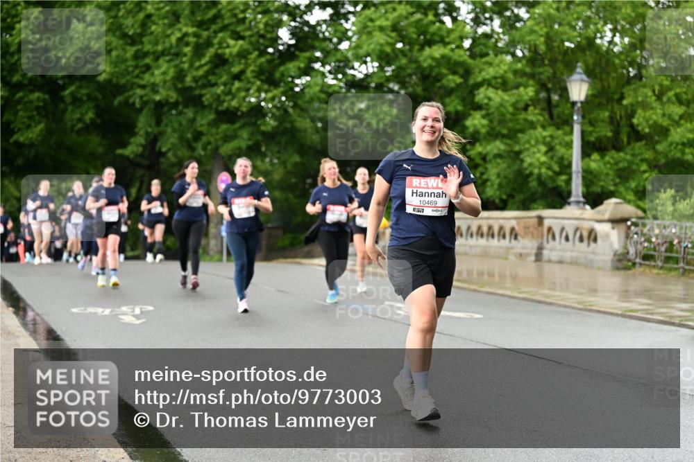 14.06.2026 - REWE Women's Run Dr. Thomas Lammeyer http://msf.ph/oto/9773003 14.06.2026 09:51:45 Laufen 10469, 7 meine-sportfotos.de