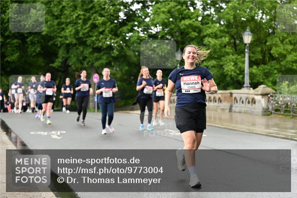 14.06.2026 - REWE Women's Run Dr. Thomas Lammeyer http://msf.ph/oto/9773004 14.06.2026 09:51:45 Laufen 10469, 7 meine-sportfotos.de
