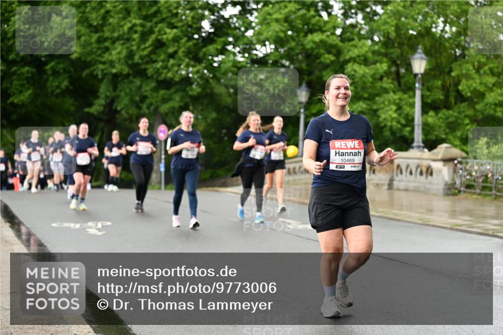 14.06.2026 - REWE Women's Run Dr. Thomas Lammeyer http://msf.ph/oto/9773006 14.06.2026 09:51:45 Laufen 10469, 7, 7234 meine-sportfotos.de