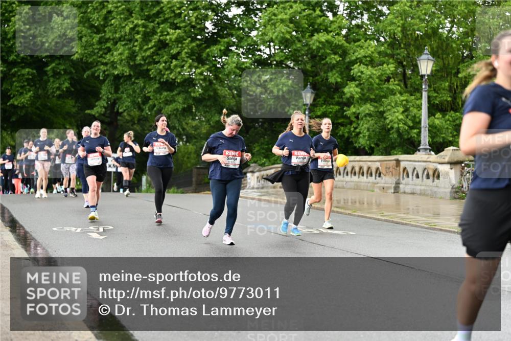 14.06.2026 - REWE Women's Run Dr. Thomas Lammeyer http://msf.ph/oto/9773011 14.06.2026 09:51:46 Laufen 11170 meine-sportfotos.de