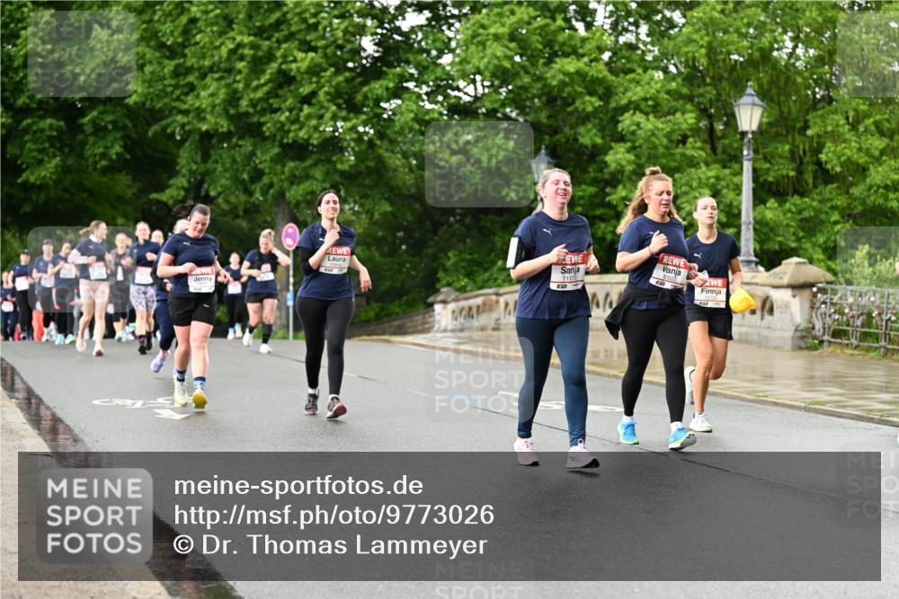 14.06.2026 - REWE Women's Run Dr. Thomas Lammeyer http://msf.ph/oto/9773026 14.06.2026 09:51:47 Laufen 11170, 10503, 7 meine-sportfotos.de