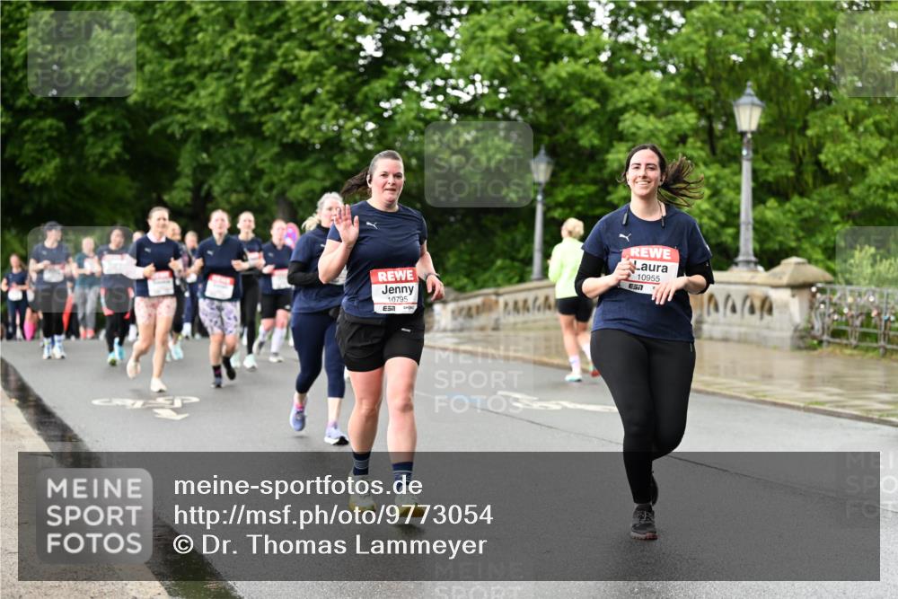 14.06.2026 - REWE Women's Run Dr. Thomas Lammeyer http://msf.ph/oto/9773054 14.06.2026 09:51:50 Laufen 10795, 10955, 7, 7234 meine-sportfotos.de