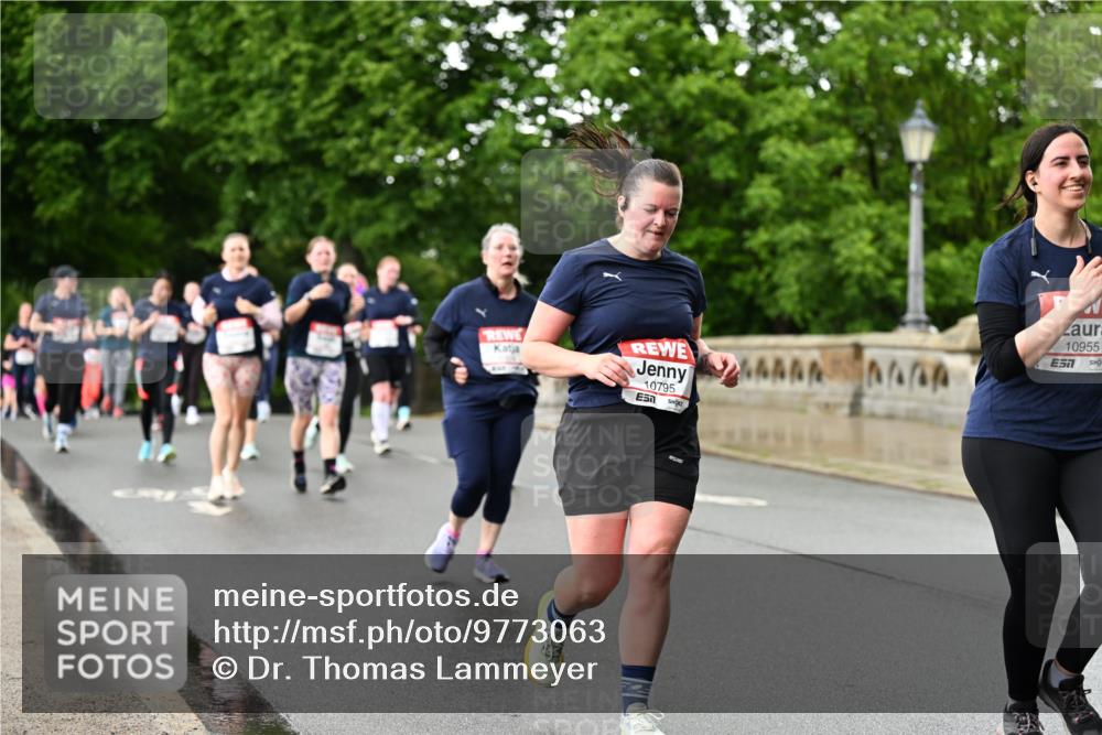 14.06.2026 - REWE Women's Run Dr. Thomas Lammeyer http://msf.ph/oto/9773063 14.06.2026 09:51:51 Laufen 10795, 10955 meine-sportfotos.de