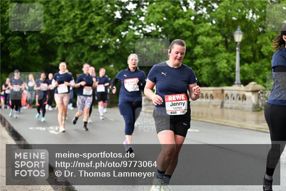 14.06.2026 - REWE Women's Run Dr. Thomas Lammeyer http://msf.ph/oto/9773064 14.06.2026 09:51:51 Laufen 10795 meine-sportfotos.de