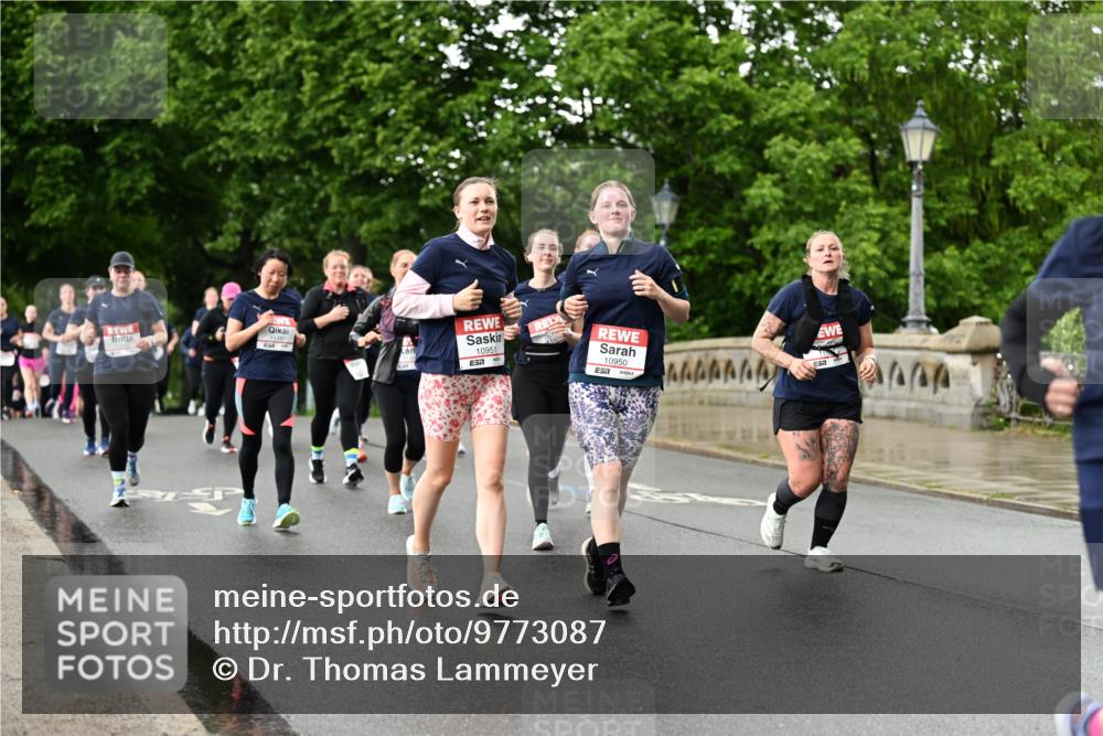 14.06.2026 - REWE Women's Run Dr. Thomas Lammeyer http://msf.ph/oto/9773087 14.06.2026 09:51:53 Laufen 10951, 10950, 7, 4444 meine-sportfotos.de