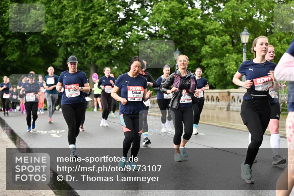 14.06.2026 - REWE Women's Run Dr. Thomas Lammeyer http://msf.ph/oto/9773107 14.06.2026 09:51:56 Laufen 10254, 657, 11487, 7, 11451, 11504, 10238 meine-sportfotos.de