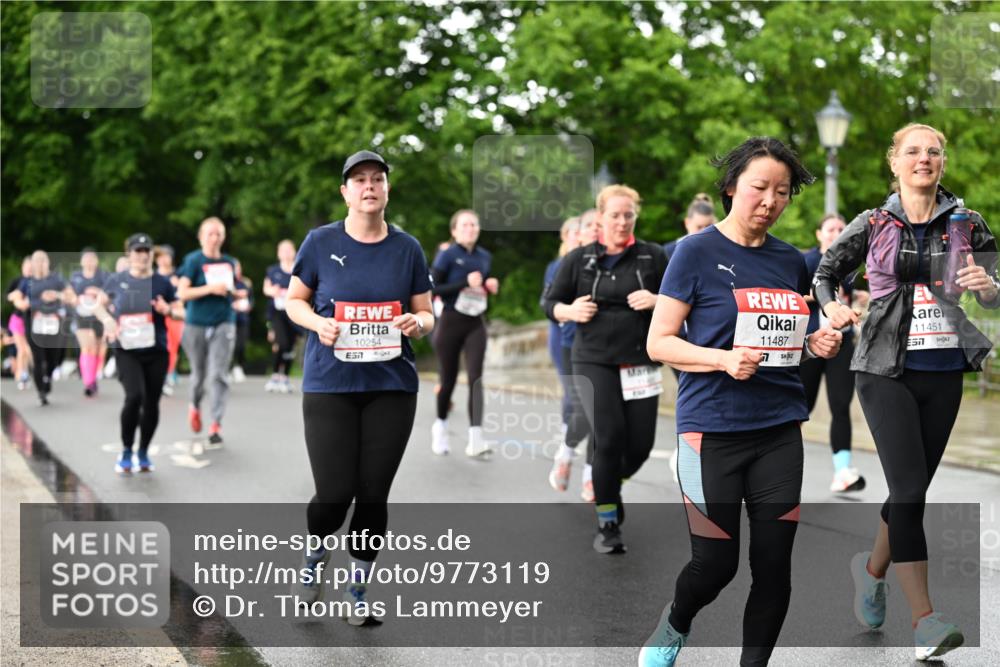 14.06.2026 - REWE Women's Run Dr. Thomas Lammeyer http://msf.ph/oto/9773119 14.06.2026 09:51:57 Laufen 10254, 11487, 7, 11451 meine-sportfotos.de