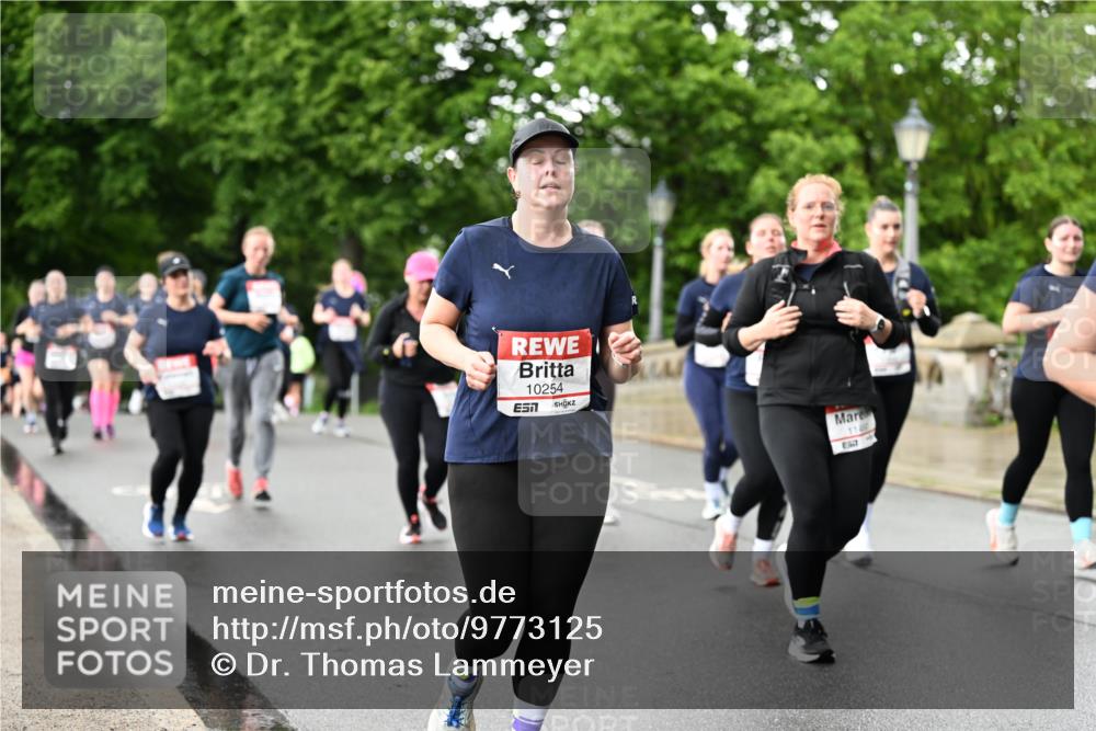 14.06.2026 - REWE Women's Run Dr. Thomas Lammeyer http://msf.ph/oto/9773125 14.06.2026 09:51:57 Laufen 10254, 11480, 857 meine-sportfotos.de