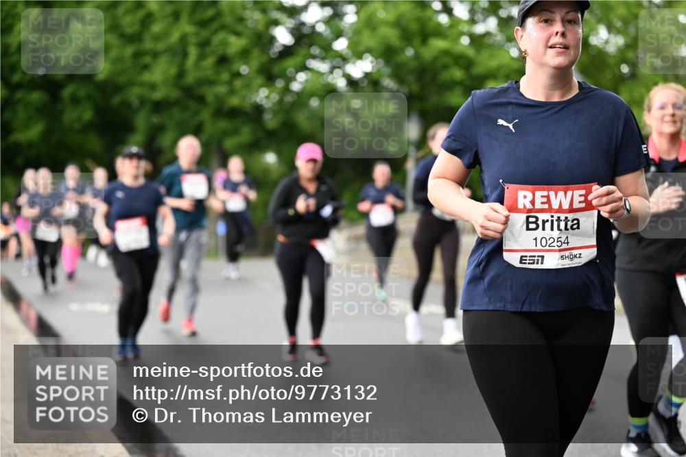 14.06.2026 - REWE Women's Run Dr. Thomas Lammeyer http://msf.ph/oto/9773132 14.06.2026 09:51:58 Laufen 10254, 7 meine-sportfotos.de