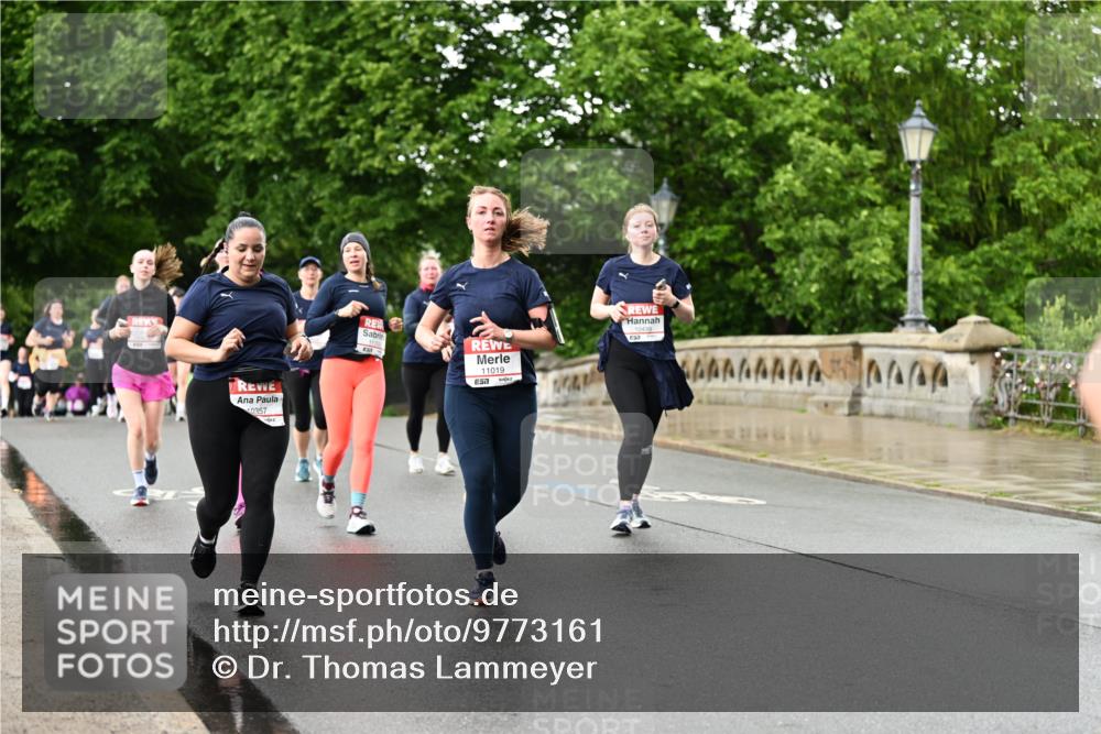 14.06.2026 - REWE Women's Run Dr. Thomas Lammeyer http://msf.ph/oto/9773161 14.06.2026 09:52:02 Laufen 0357, 11019, 7 meine-sportfotos.de