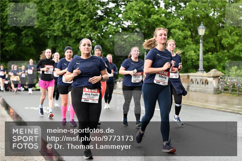 14.06.2026 - REWE Women's Run Dr. Thomas Lammeyer http://msf.ph/oto/9773173 14.06.2026 09:52:03 Laufen 10357, 7, 21, 11019, 10499, 7232, 57 meine-sportfotos.de