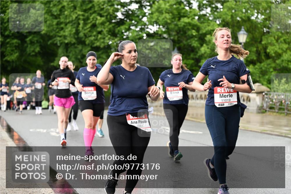 14.06.2026 - REWE Women's Run Dr. Thomas Lammeyer http://msf.ph/oto/9773176 14.06.2026 09:52:03 Laufen 0357, 11019 meine-sportfotos.de