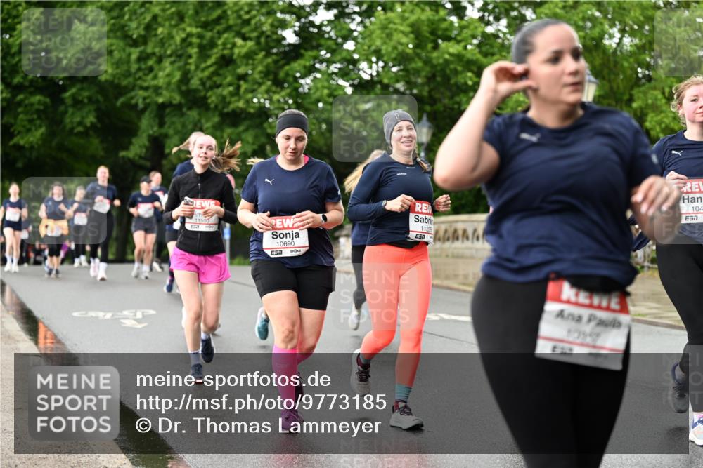 14.06.2026 - REWE Women's Run Dr. Thomas Lammeyer http://msf.ph/oto/9773185 14.06.2026 09:52:04 Laufen 11500, 10690, 11355, 104, 7 meine-sportfotos.de