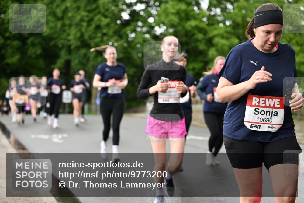 14.06.2026 - REWE Women's Run Dr. Thomas Lammeyer http://msf.ph/oto/9773200 14.06.2026 09:52:06 Laufen 11500, 10690 meine-sportfotos.de