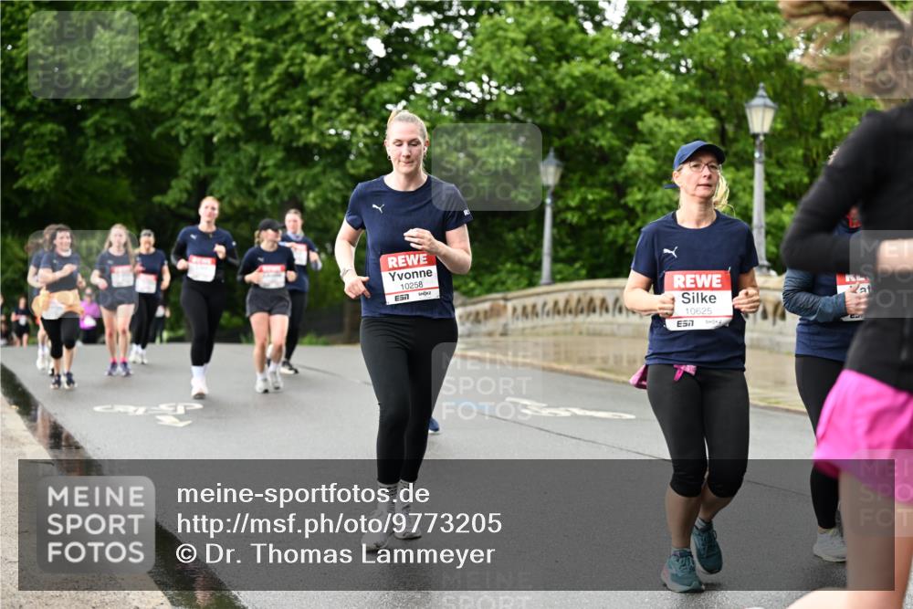 14.06.2026 - REWE Women's Run Dr. Thomas Lammeyer http://msf.ph/oto/9773205 14.06.2026 09:52:07 Laufen 10258, 7, 10625 meine-sportfotos.de
