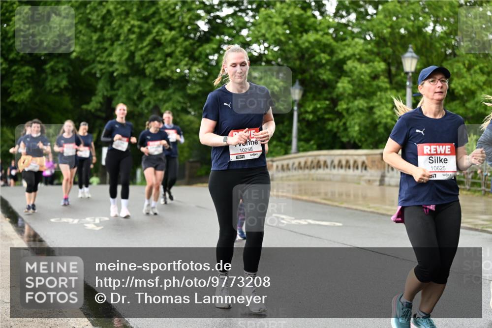 14.06.2026 - REWE Women's Run Dr. Thomas Lammeyer http://msf.ph/oto/9773208 14.06.2026 09:52:07 Laufen 10258, 10625, 57 meine-sportfotos.de
