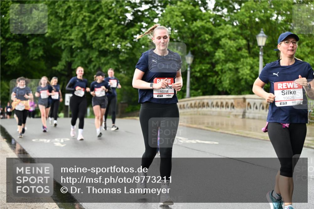 14.06.2026 - REWE Women's Run Dr. Thomas Lammeyer http://msf.ph/oto/9773211 14.06.2026 09:52:08 Laufen 10258, 10625, 57 meine-sportfotos.de