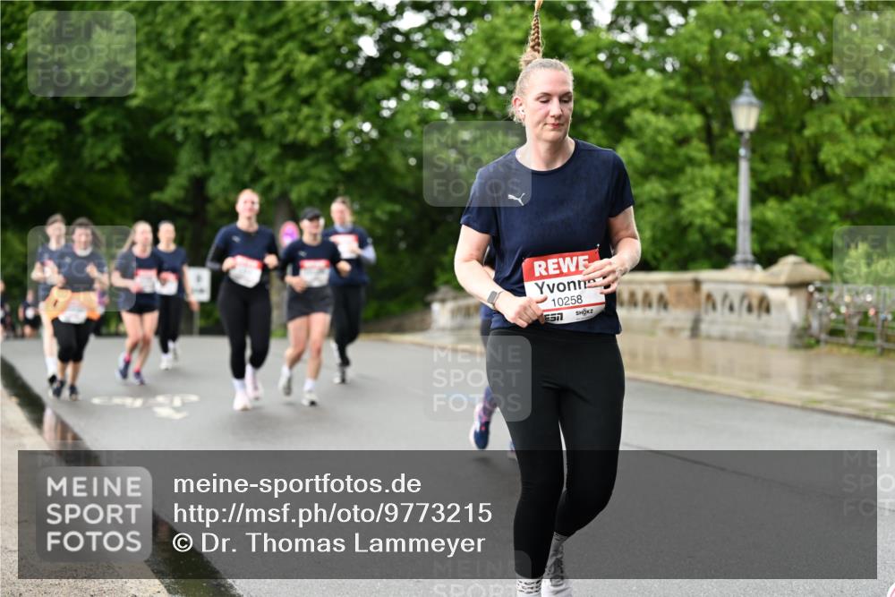 14.06.2026 - REWE Women's Run Dr. Thomas Lammeyer http://msf.ph/oto/9773215 14.06.2026 09:52:08 Laufen 10258, 7 meine-sportfotos.de
