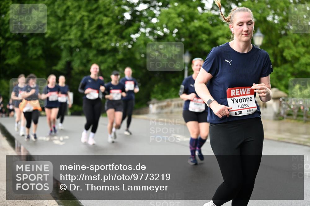 14.06.2026 - REWE Women's Run Dr. Thomas Lammeyer http://msf.ph/oto/9773219 14.06.2026 09:52:08 Laufen 10258 meine-sportfotos.de