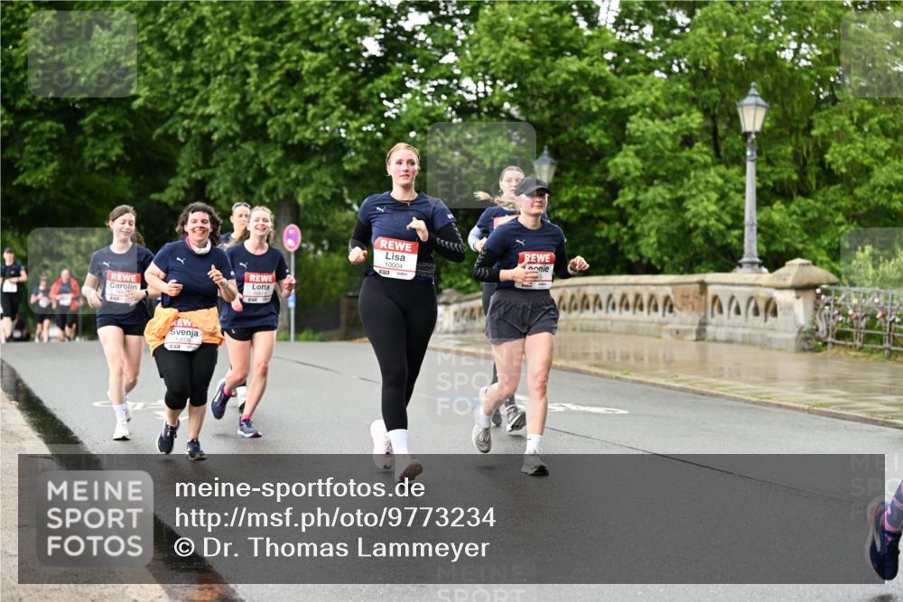 14.06.2026 - REWE Women's Run Dr. Thomas Lammeyer http://msf.ph/oto/9773234 14.06.2026 09:52:10 Laufen 10036, 10004 meine-sportfotos.de