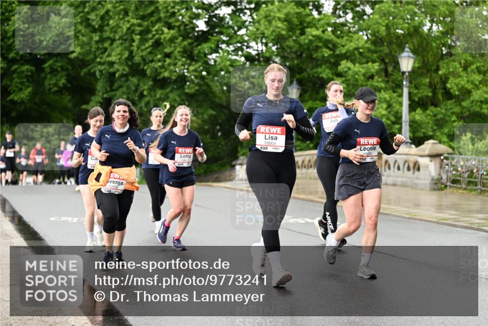 14.06.2026 - REWE Women's Run Dr. Thomas Lammeyer http://msf.ph/oto/9773241 14.06.2026 09:52:11 Laufen 10036, 10004, 10621, 57, 10005 meine-sportfotos.de