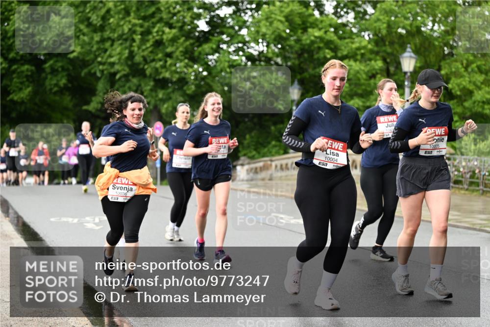 14.06.2026 - REWE Women's Run Dr. Thomas Lammeyer http://msf.ph/oto/9773247 14.06.2026 09:52:12 Laufen 10036, 10004, 10005, 7 meine-sportfotos.de