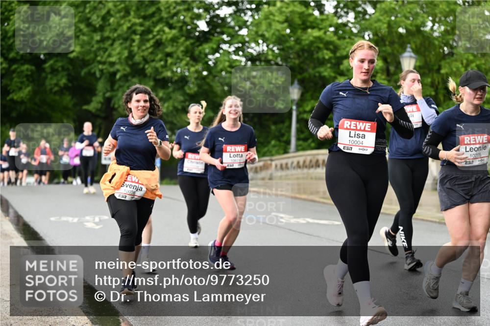 14.06.2026 - REWE Women's Run Dr. Thomas Lammeyer http://msf.ph/oto/9773250 14.06.2026 09:52:12 Laufen 10036, 10004, 10621, 7, 10005, 7 meine-sportfotos.de