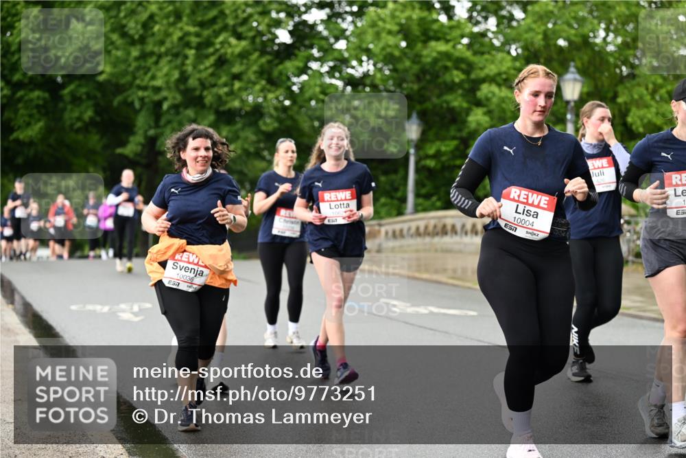 14.06.2026 - REWE Women's Run Dr. Thomas Lammeyer http://msf.ph/oto/9773251 14.06.2026 09:52:12 Laufen 10036, 1062, 51, 10004, 0426, 1 meine-sportfotos.de